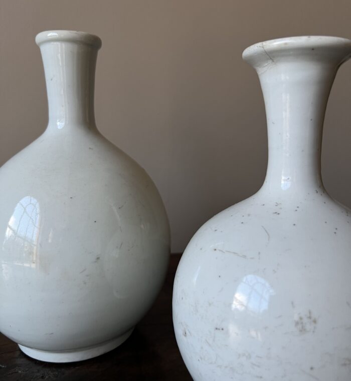 set of 18th century white Korean vases - Image 4