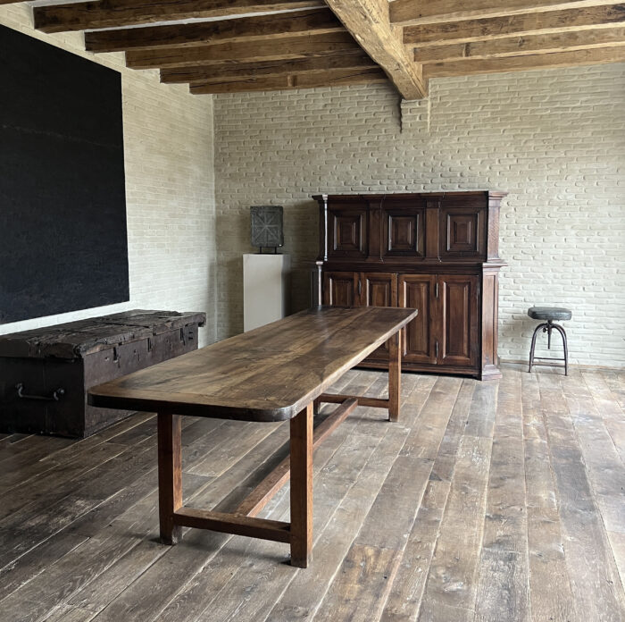 Italian late 18th century Walnut Refectory Farm Table - Image 2